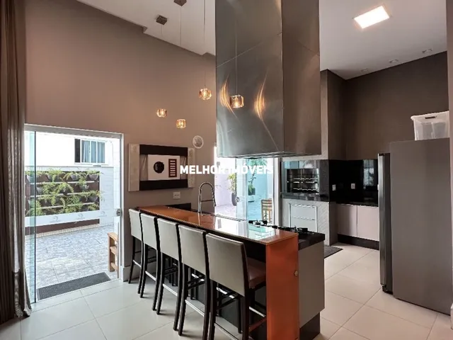 Imagem 6: Apartamento Á Venda com 2 Suítes e 2 Demi-Suites e 4 Vagas Localizado em Balneário Camboriú Sc