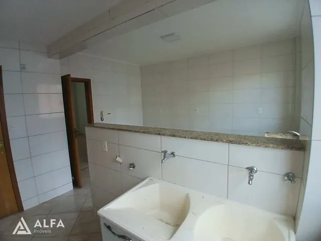 Imagem 11: Apartamento À Venda em Barbacena, Centro, com 3 Quartos, 110M²