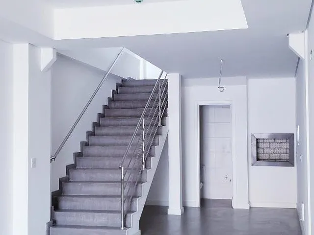 Imagem 2: Loja 01 - Sala Comercial no Ed. Du Porto - Sala Comercial À Venda no Bairro Centro - Torres/Rs