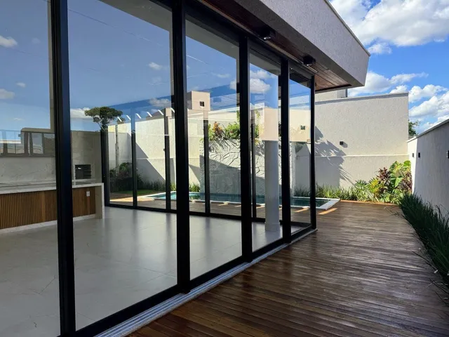Imagem 8: Casa térrea inteligente com 3 suítes no Portal do Sol Garden Golf