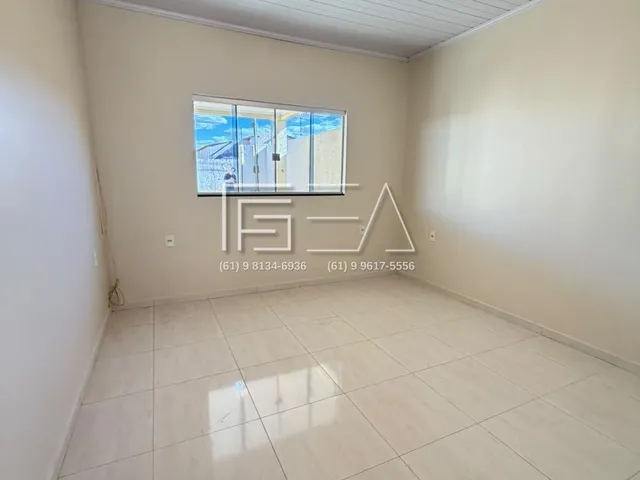 Imagem 8: Casa Padrão em Formosa GO/ 3 quartos, suíte