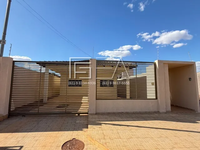 Imagem 2: Casa Padrão em Formosa GO/ 3 quartos, suíte