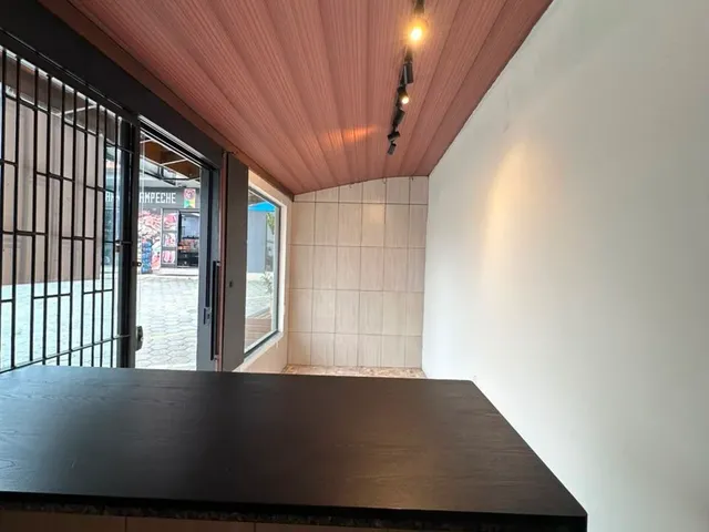 Imagem 11: Sala comercial na Praia do Campeche Florianópolis/SC