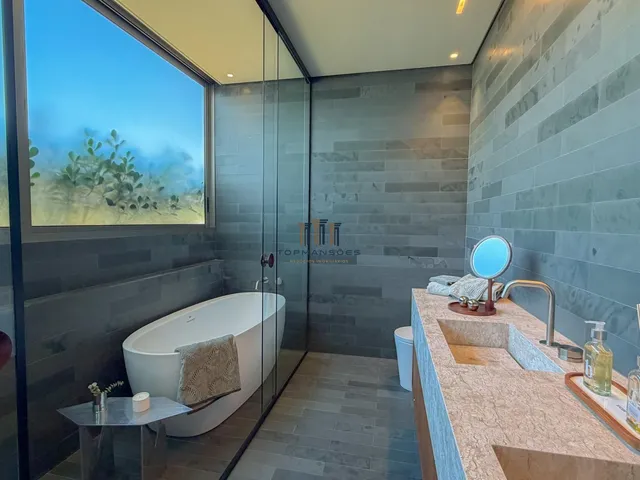 Imagem 10: Casa Alto Padrão nova mobiliada,4 suites piscina,vista definitiva Alphaville/MG