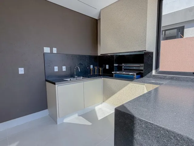 Imagem 13: Casa Nova de Alto Padrão em Alphaville, 4 Suites , Piscina e Sauna , Mobiliada