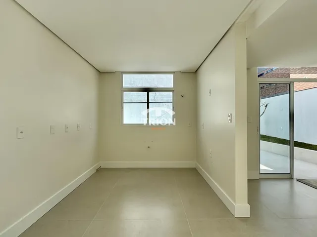 Imagem 2: Sobrado de 3 Dormitórios Sendo 1 Suíte À Venda no Bairro Carneiros - Lajeado/Rs