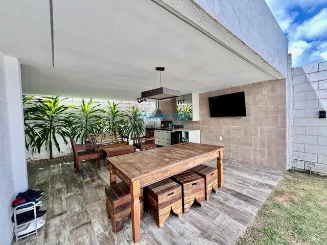 Imagem: Casa a venda com 3 suítes, condomínio
