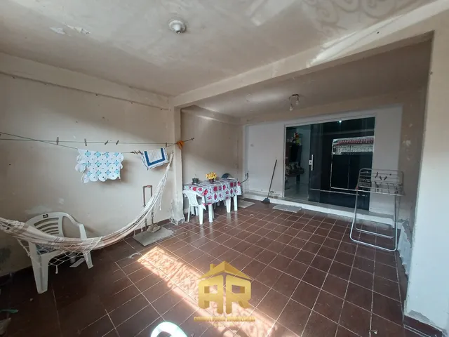 Imagem: Casa Duplex em santa Cruz com 3 Quartos