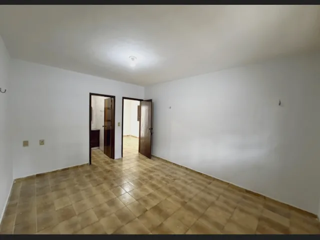 Imagem 14: Alugo Casa, Bairro Centenário