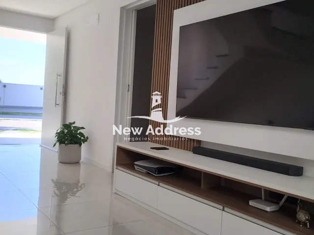Imagem 15: Casa Duplex de Alto Padrão À Venda no Condomínio Mestre Álvaro Residence - Serra