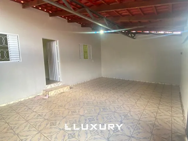 Imagem 6: Casa para locação no Bairro Alvorada com quintal e garagem