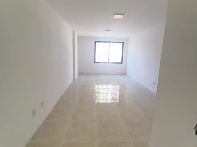 Imagem 1: Sala reformada Sala comercial com 1 dormitório