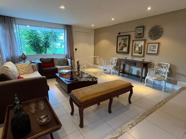 Imagem 13: Belíssima Casa Contemporânea Tríplex à Venda em Alphaville I 660 m² Construídos