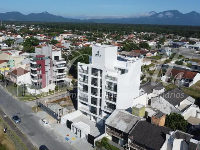 Imagem: Apartamento mobiliado para a venda em Matinhos