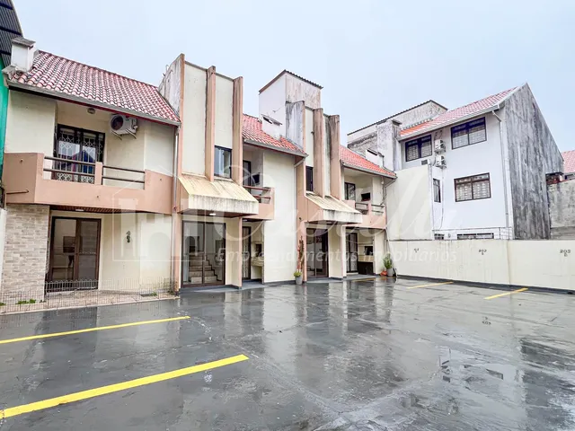 Imagem 3: Sobrado para À Venda, no Balneario Caioba, Matinhos - Pr