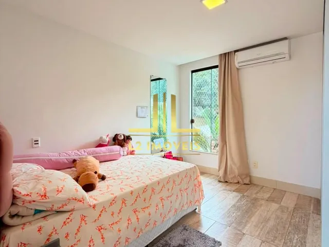 Imagem 4: CASA EM COND. - 4 SUÍTES - 350M² - PISCINA PRIVATIVA - 02 VAGAS - BUSCA VIDA
