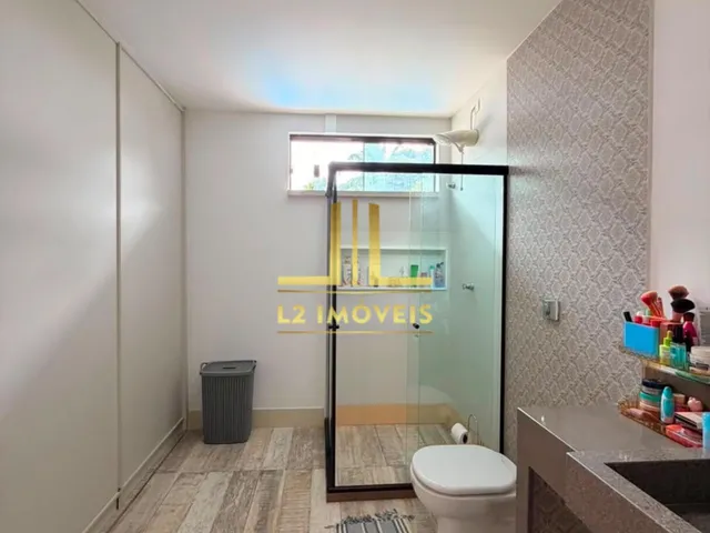 Imagem 8: CASA EM COND. - 4 SUÍTES - 350M² - PISCINA PRIVATIVA - 02 VAGAS - BUSCA VIDA