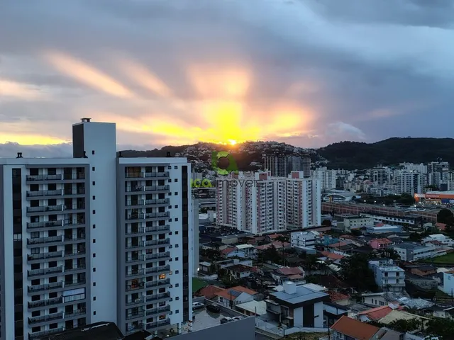 Imagem 6: Lindo Apartamento de 2 Quartos (1 Suíte) com Vista Livre e Móveis Todeschini em