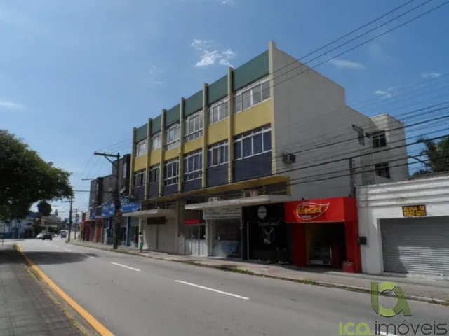 Imagem 3: Amplo Apartamento de 2 Quartos para Alugar no Estreito!