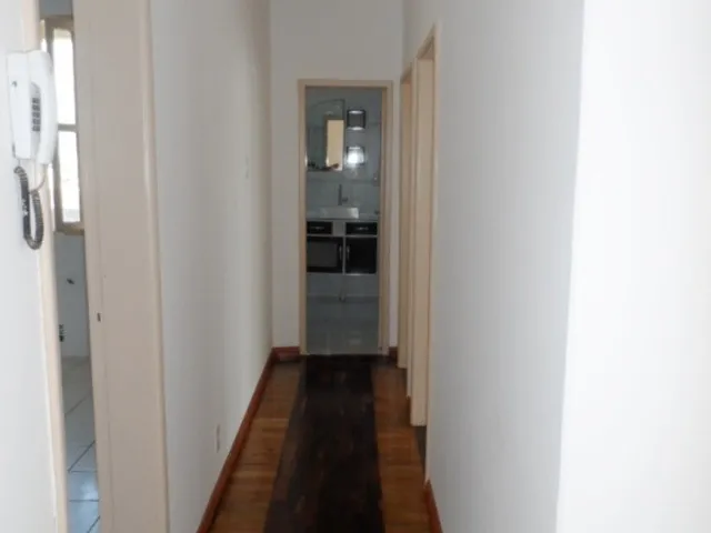 Imagem 8: Amplo Apartamento de 2 Quartos para Alugar no Estreito!