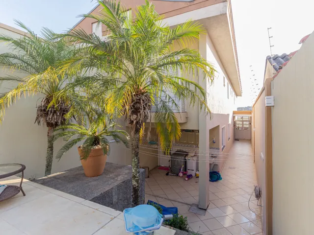Imagem 4: Sobrado para Venda em Vila Mangalot com 4 Quartos, Sendo 2 Suítes, 414M²