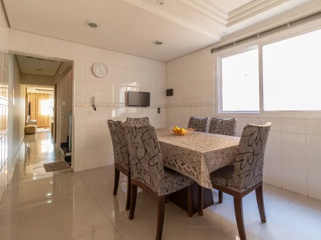 Imagem 5: Sobrado para Venda em Vila Mangalot com 4 Quartos, Sendo 2 Suítes, 414M²
