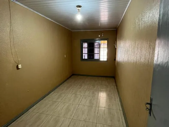Imagem 4: Casa com 3 Dormitorio(S) Localizado(A) no Bairro Harmonia em Canoas / Rio Grande do Sul Ref.:2000124