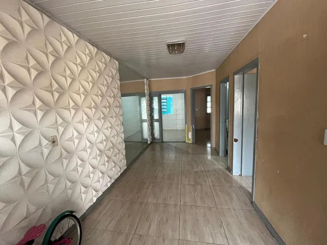 Imagem 2: Casa com 3 Dormitorio(S) Localizado(A) no Bairro Harmonia em Canoas / Rio Grande do Sul Ref.:2000124