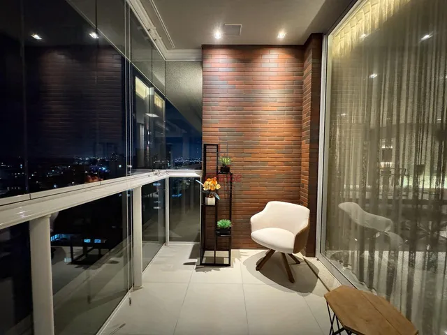 Imagem 12: P style="line-height: 1.4;">Descubra o luxo e o conforto desta ampla cobertura situada