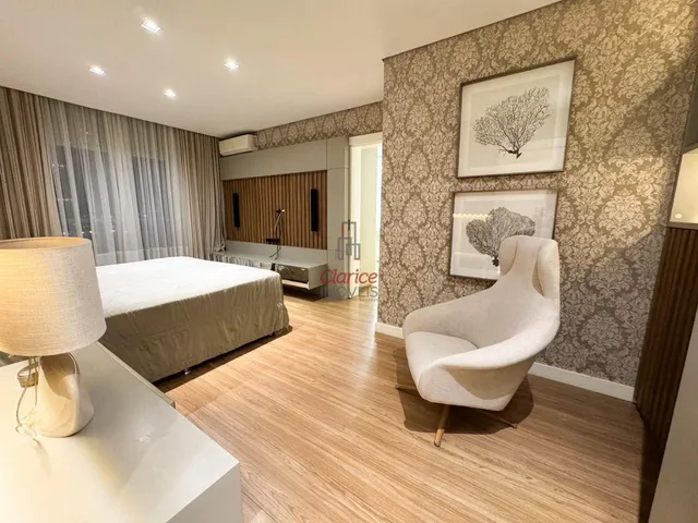Imagem 4: P style="line-height: 1.4;">Descubra o luxo e o conforto desta ampla cobertura situada