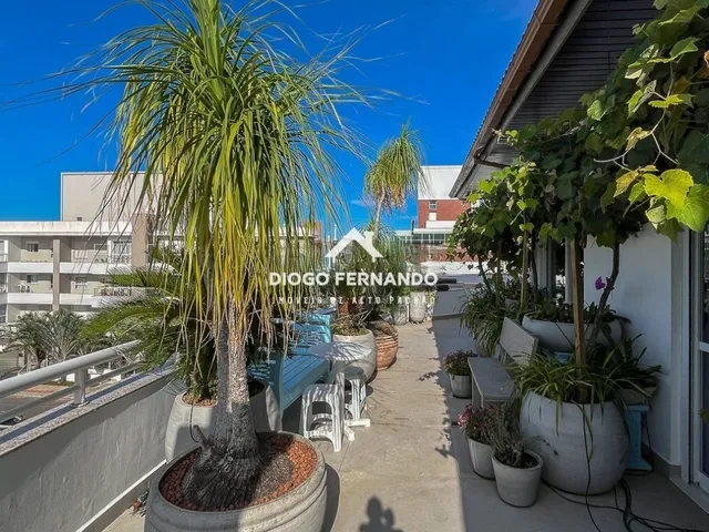 Imagem 2: Cobertura Duplex À Venda no Rio Tavares com Piscina Privativa