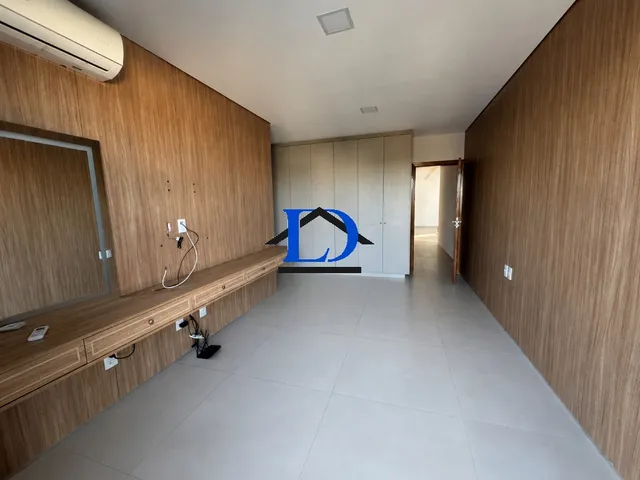 Imagem 2: Imóvel de Alto Padrão com 4 Suítes e Piscina no Residencial Goiânia Golfe Clube