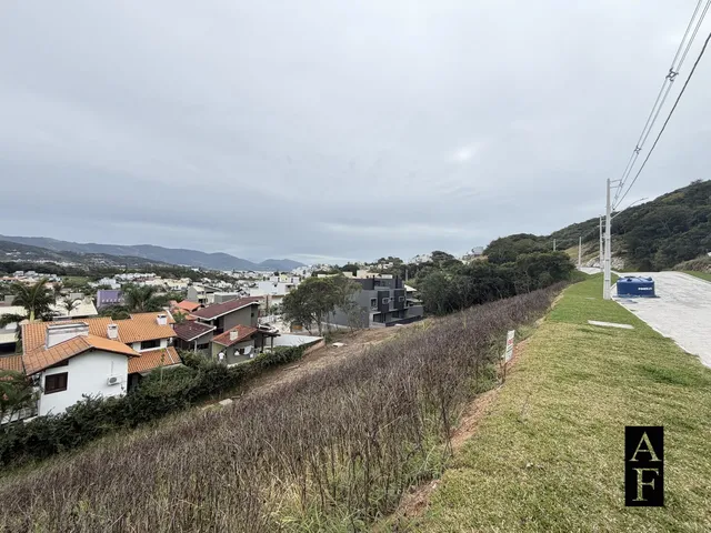 Imagem 2: Terreno À Venda no Bairro Centro - Garopaba/Sc