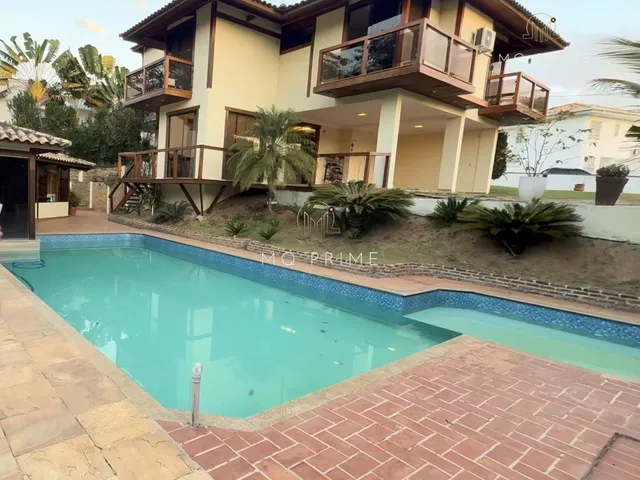 Imagem: Casa de Alto Padrão À Venda