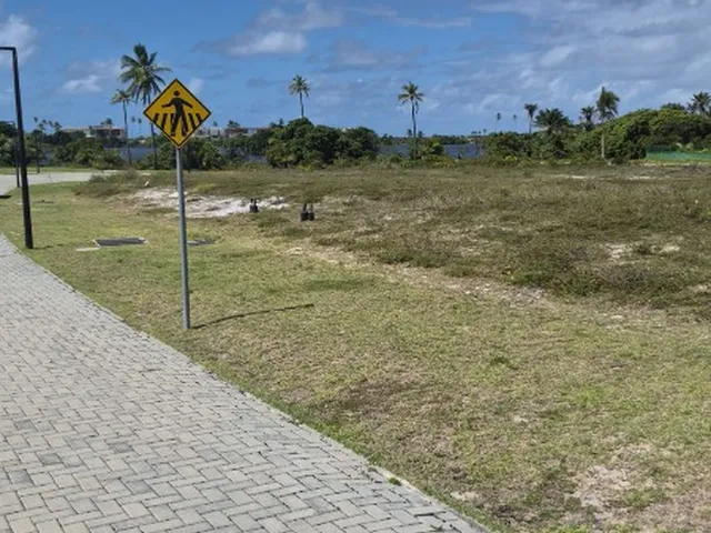 Imagem: LOTE À VENDA