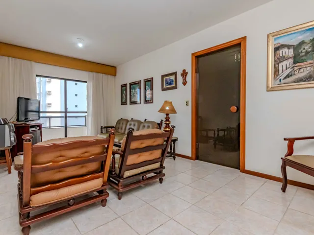Imagem 14: Apartamento para Venda em Centro com 2 Quartos, Sendo 1 Suíte, 102M²