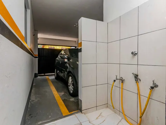 Imagem 6: Apartamento para Venda em Centro com 2 Quartos, Sendo 1 Suíte, 102M²
