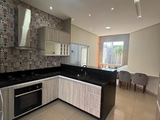 Imagem: CASA RESIDENCIAL em MOGI GUAÇU - SP, JARDIM