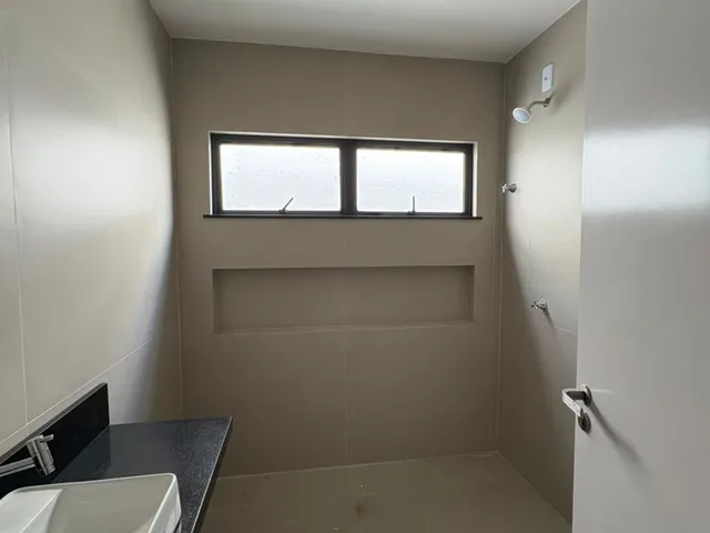 Imagem 2: Casa Térrea À Venda - Araçagy