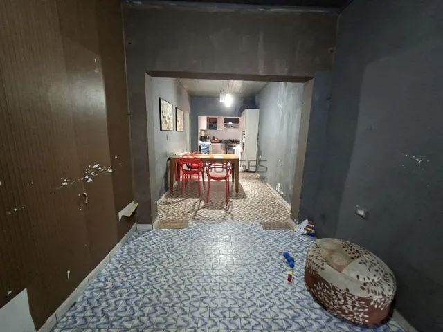Imagem 9: Casa Geminada com Ponto Comercial no Centro