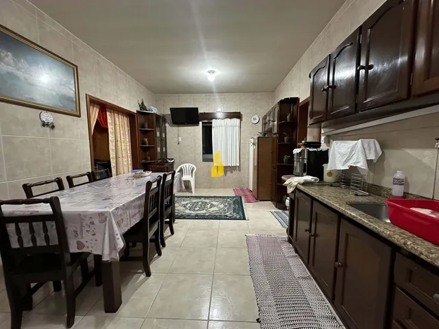 Imagem 10: Casa à venda no Bairro Araponguinhas