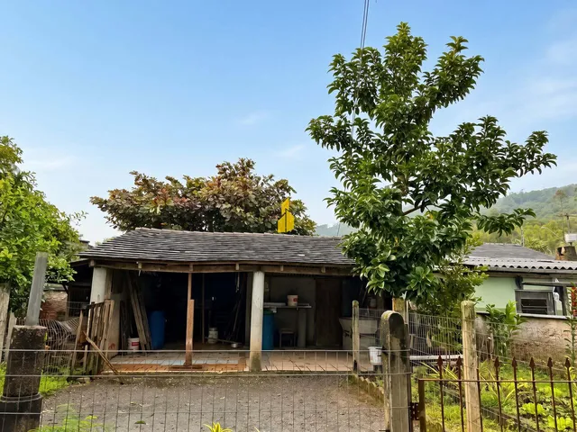 Imagem 14: Casa à venda no Bairro Araponguinhas