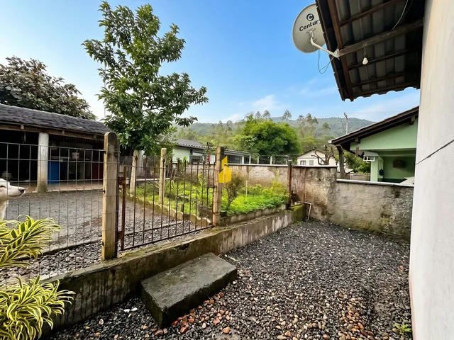 Imagem 12: Casa à venda no Bairro Araponguinhas
