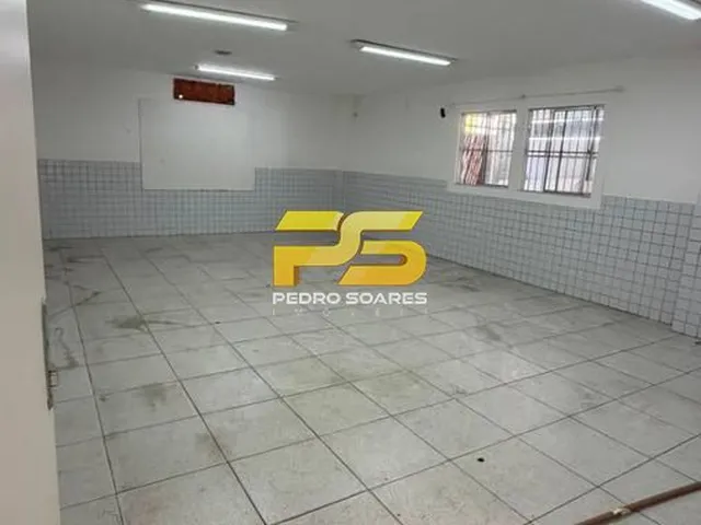 Imagem: Alugo Prédio Comercial no Bessa