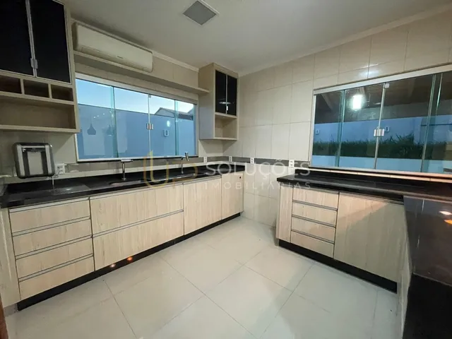 Imagem 15: Casa 3 Quartos c/ Suíte + Área Gourmet + Piscina