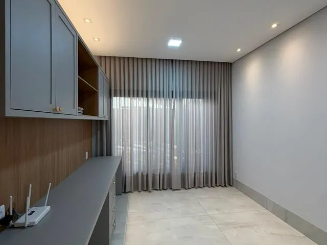 Imagem 12: Sobrado Mobiliado no Condomínio Belvedere II à venda por R$ 3.100.000,00