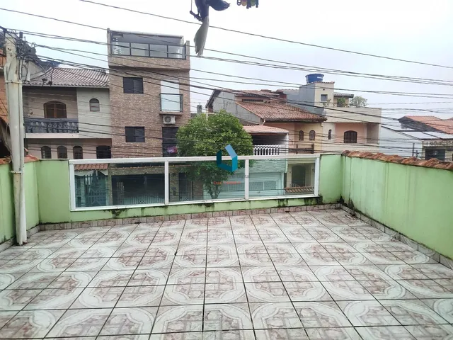 Imagem 8: Casa à venda no bairro Parque Gerassi - Santo André/SP