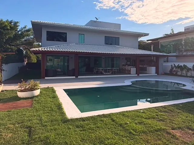 Imagem 12: Porto Busca-Vida Resort Residence - Mansão À Venda no Porto Busca Vida Resort com 5 Suítes e Piscina