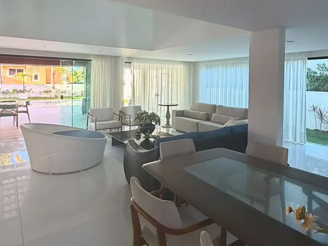Imagem 10: Porto Busca-Vida Resort Residence - Mansão À Venda no Porto Busca Vida Resort com 5 Suítes e Piscina