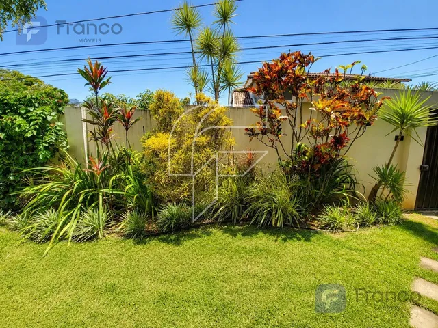 Imagem 13: Casa duplex à venda em Guarapari ES - 406m², 2 suítes, piscina, localização Lagoa